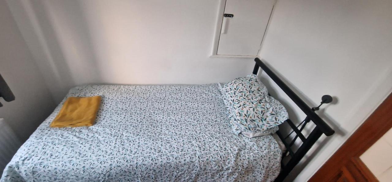 Ritzs Place Northolt  외부 사진